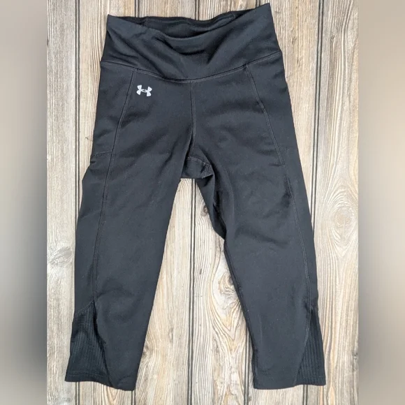 Under Armour Compression Tights Leggings Size XS Black 3/4 Length - Picture 1 of 12